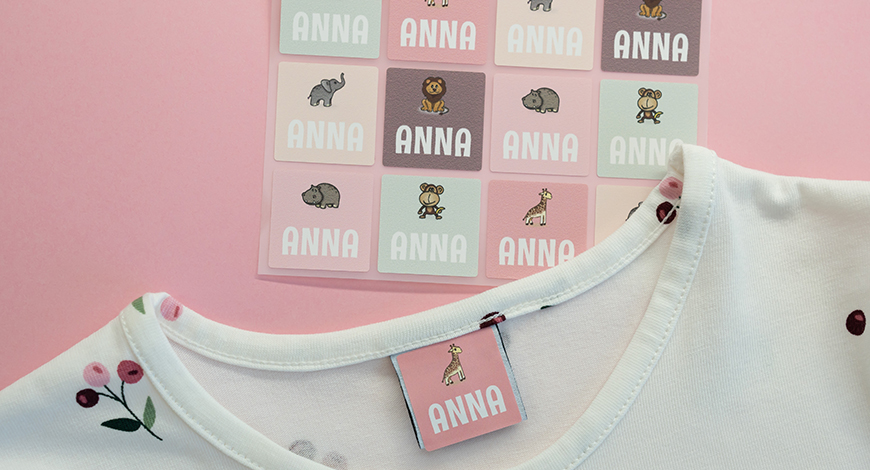 Rūtiņveida uzgludināmas vārda uzlīmes