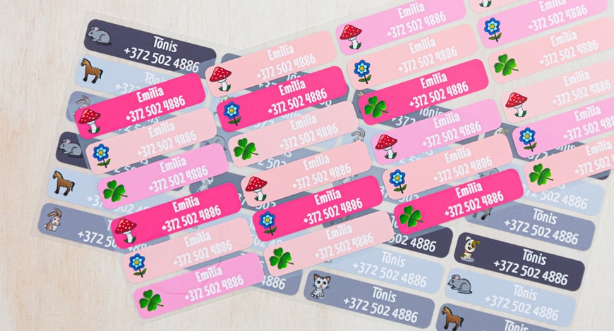 Ilusate triigitavate nimesiltide komplektid